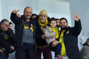 (Φώτος) Ο κόσμος στο "Αλφαμέγα"