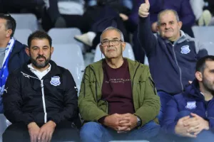 Ντέρμπι και πρόκριση στην παράταση δια ποδός... Τόμας!