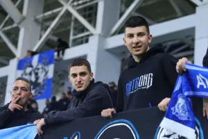 Ντέρμπι και πρόκριση στην παράταση δια ποδός... Τόμας!