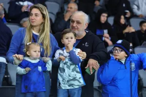 Ντέρμπι και πρόκριση στην παράταση δια ποδός... Τόμας!