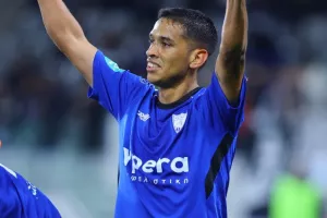 Ντέρμπι και πρόκριση στην παράταση δια ποδός... Τόμας!