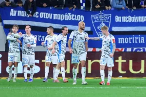 Ντέρμπι και πρόκριση στην παράταση δια ποδός... Τόμας!