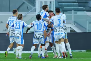 16-2 ΚΑΙ 7-0!