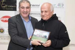 (ΦΩΤΟΣ) Η κοπή βασιλόπιτας των παλαιμάχων της Νέας Σαλαμίνας