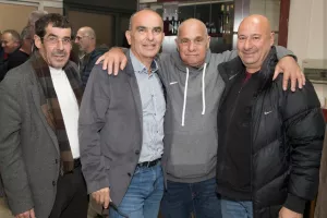 (ΦΩΤΟΣ) Η κοπή βασιλόπιτας των παλαιμάχων της Νέας Σαλαμίνας