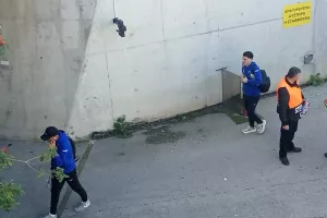 Γήπεδο... οι Αραδιππιώτες (Φώτος)