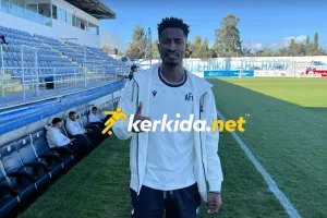 ΕΔΩ... Peter Olayinka!