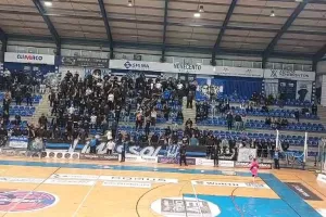Γαλάζιο πάρτι... και πρόκριση! (Βίντεο Kerkida)