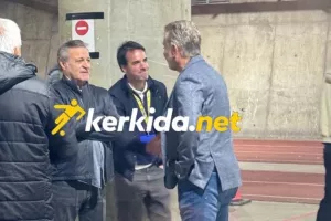 Κίνηση Παπασταύρου... σε ΑΠΟΕΛ 