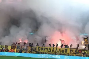 Απαγόρευση εισόδου στα γήπεδα για δύο χρόνια σε οπαδούς της ΑΕΚ
