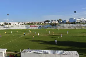 Τρένο με... σπασμένα φρένα η Νέα Σαλαμίνα (Αποτελέσματα)