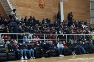 Σε μια εποχή που συχνά βλέπουμε άδειες κερκίδες, η Ένωση δείχνει τον δρόμο