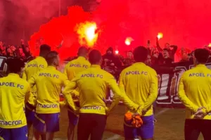 "Δεν χρειάζονται λόγια"