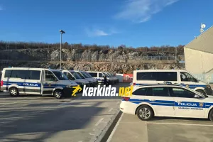 Στο "πόδι" η αστυνομία