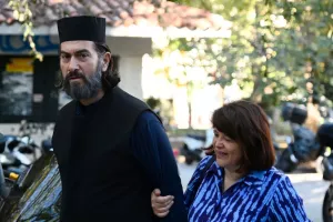 Ενοχος ο πατέρας Αντώνιος για τους ξυλοδαρμούς και τις τιμωρίες των παιδιών της Κιβωτού