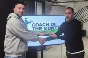 Απονομή των "Monthly Coach Awards" Ιανουαρίου (ΦΩΤΟΣ)