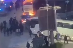 Σοβαρά επεισόδια στο Νόβι Πάζαρ-Ερυθρός Αστέρας