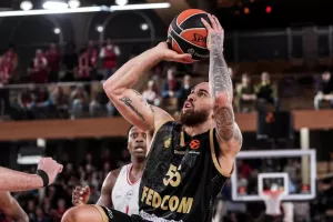 Μονακό: Εκτός δράσης για 2-3 εβδομάδες ο Μάικ Τζέιμς