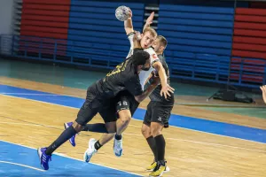 Νίκες για τους πρωτοπόρους των δύο ομίλων του πρωταθλήματος Allwyn Aνδρών στο Χάντμπολ