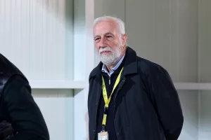 Ο επίτιμος πρόεδρος