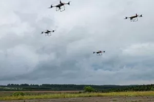 Συναγερμός στην Ουάσινγκτον: Drones πάνω από τη στρατιωτική βάση όπου διαμένουν Ρούμπιο και Χέγκσεθ
