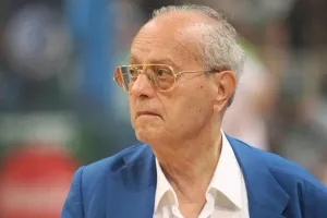 Παναθηναϊκός για Θανάση Γιαννακόπουλο: «Για πάντα στην καρδιά μας»