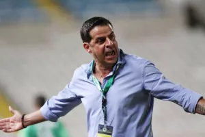 Πάμπος για την πρόταση και το...ναυάγιο