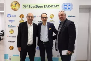 Ξεκίνησε το 36ο Συνέδριο ΕΑΚ-ΠΣΑΤ(Φώτος)