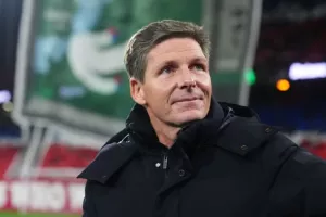 Oliver Glasner για ΑΕΚ