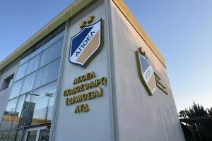 Περισσότερη οικονομική συνέπεια, χρειάζεται και βοήθεια (συναντήσεις με αρχηγούς)