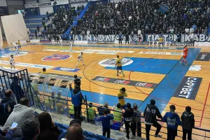 (Φώτος kerkida) Απόλλων-ΑΠΟΕΛ: Στον τελικό οι "κυανόλευκοι" με πρόκριση στα πέναλτι