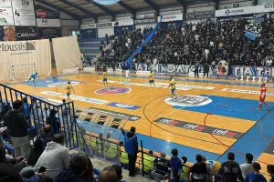 (Φώτος kerkida) Απόλλων-ΑΠΟΕΛ: Στον τελικό οι "κυανόλευκοι" με πρόκριση στα πέναλτι