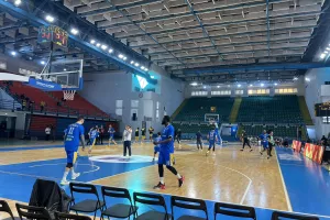 Κυριάρχησε στο φινάλε και... έφυγε για τελικό η ΑΕΛ! (Φώτος)