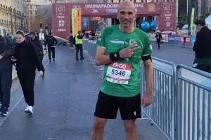 Ομονοιάτικο αίμα... στο Athens Half Marathon