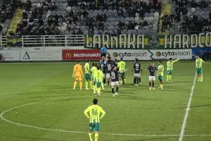 Αποβολή για Αντερέγκεν