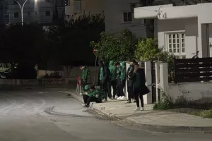 (Φώτος kerkida) Αντίθετα συναισθήματα