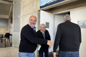 ΑΕΛ-Πάφος και Απόλλων-ΑΠΟΕΛ στους "4"!
