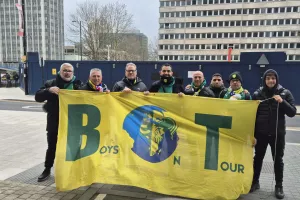 Boys on Tour (και) στην Αγγλία
