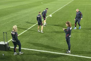 Η προπόνηση της Κρίσταλ Πάλας (Φώτος/Βίντεο kerkida)