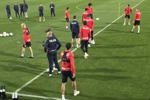 Η προπόνηση της Κρίσταλ Πάλας (Φώτος/Βίντεο kerkida)