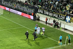 Πρόβλημα με Καμπρέρα... Αποχώρησε με δάκρυα