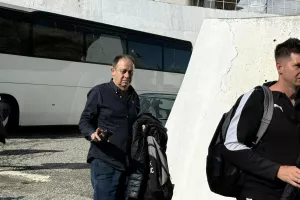 (ΦΩΤΟΣ kerkida) H άφιξη του Απόλλωνα 