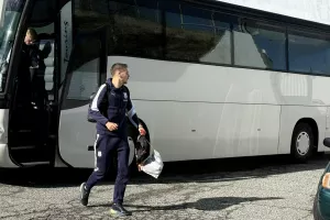 (ΦΩΤΟΣ kerkida) H άφιξη του Απόλλωνα 