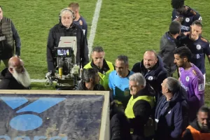 Έντονες αποδοκιμασίες!