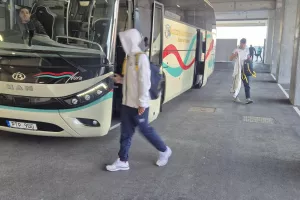 (ΦΩΤΟΣ Kerkida) Άφιξη...ΑΠΟΕΛ