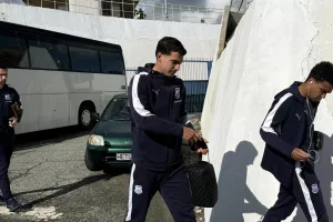 (ΦΩΤΟΣ kerkida) H άφιξη του Απόλλωνα 