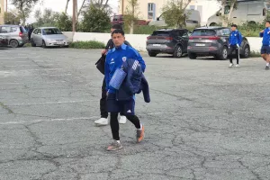 (Φώτος) Άφιξη στο "ΠΑΠ" με... υποδοχή!