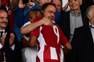 Ελ Κααμπί: «Δεύτερη οικογένειά μου ο Ολυμπιακός»