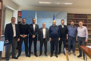 "Ουσιαστικός διάλογος και εκτενής ανταλλαγή απόψεων"