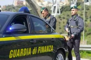 Μπλόκο σε τεράστιο φορτίο εκρηκτικών που κατευθυνόταν προς Κύπρο